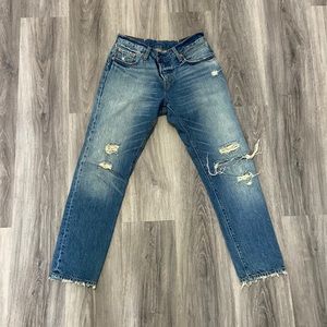 Levi boyfriend fit jeans